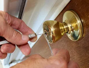 Galaxy Locksmith Store Great Neck, NY 516-283-5807 - 4-Professional-Locksmith